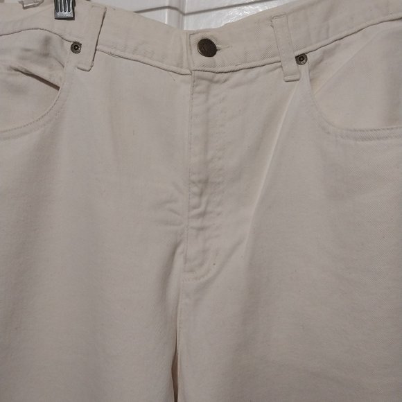 Liz Claiborne Off-White Denim Jeans | Size 16 - Picture 3 of 9